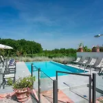 La Piccola Severina Villa
