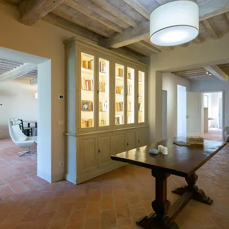 La Piccola Severina קורטונה