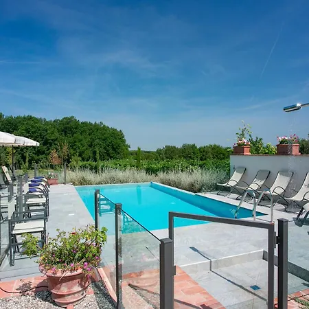 La Piccola Severina Villa